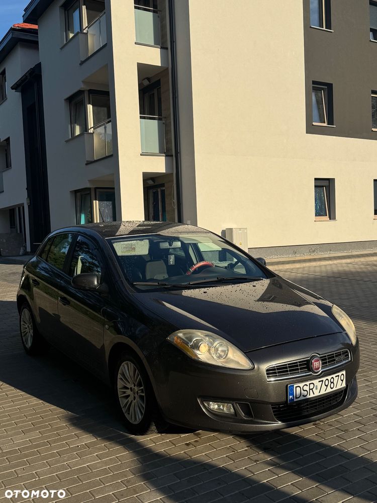 Fiat Bravo 1.9 Multijet Estiva Blue&Me - 1