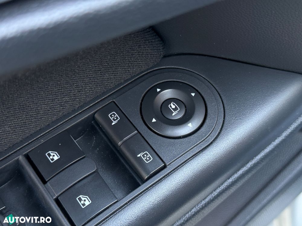 Opel Astra Caravan 1.6 16V Comfort - 16