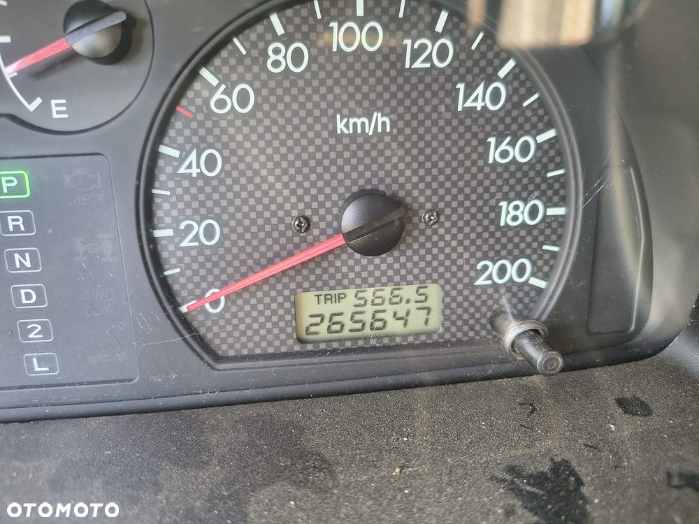 Hyundai Terracan - 11