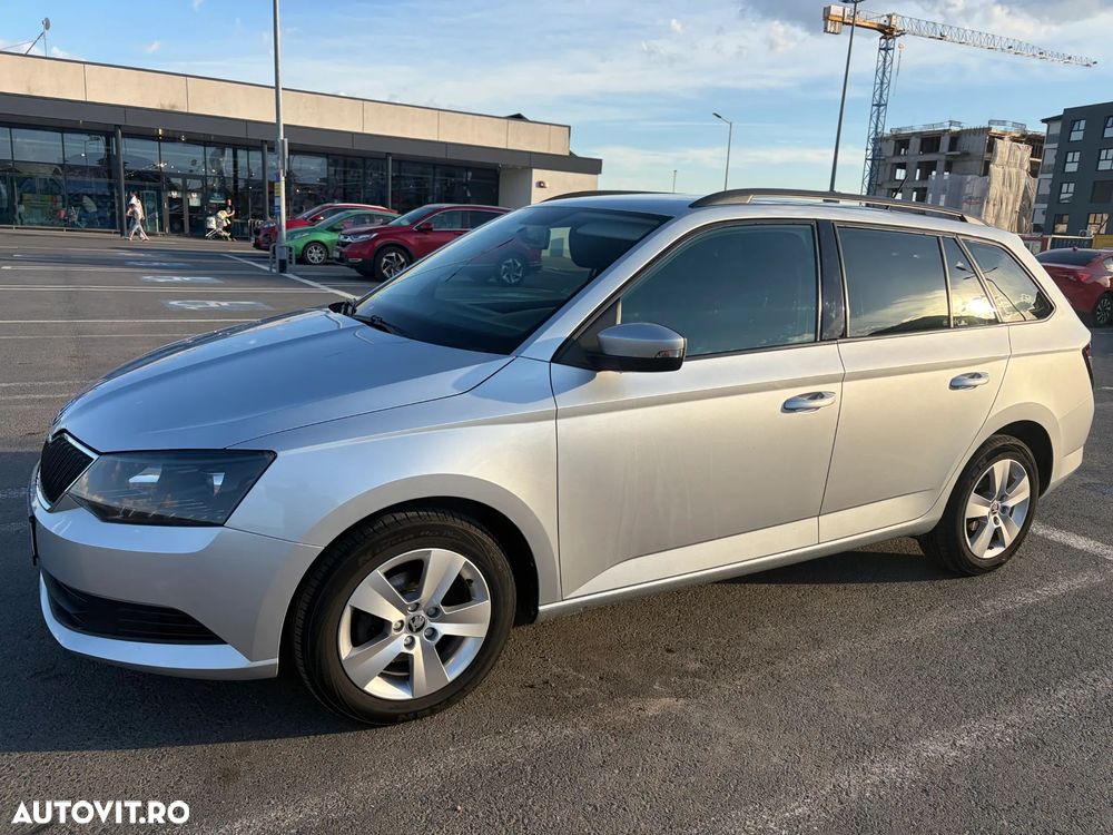 Skoda Fabia 1.0 TSI Ambition - 2