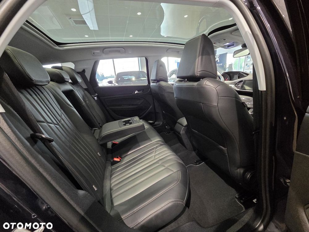 Peugeot 308 1.6 e-HDi Allure S&S - 8