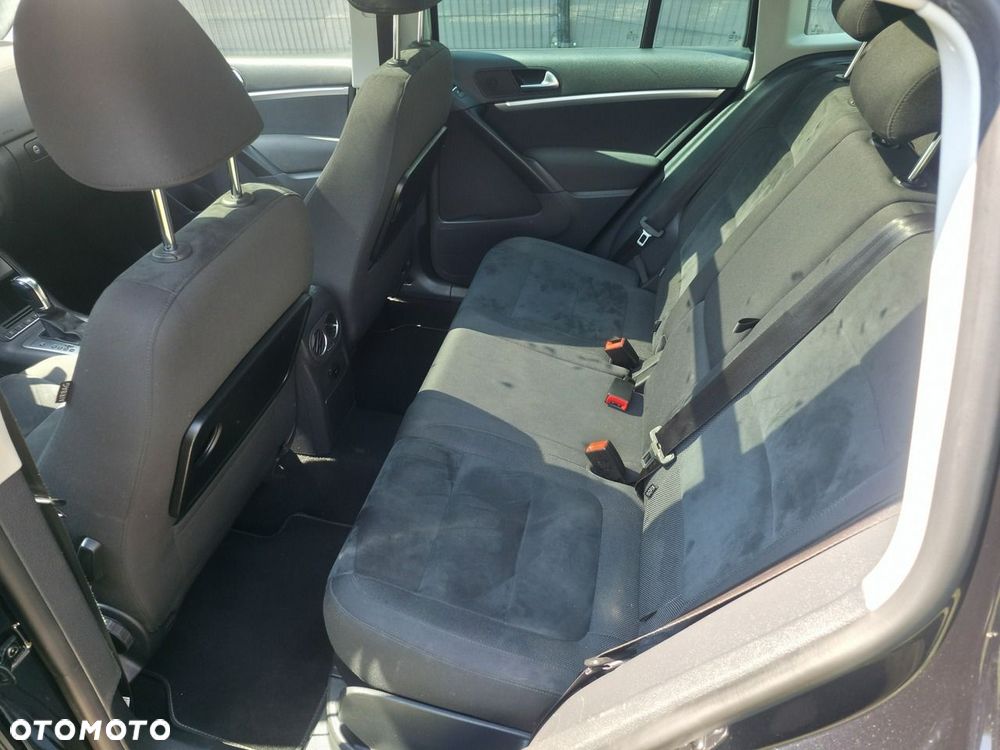 Volkswagen Tiguan - 8