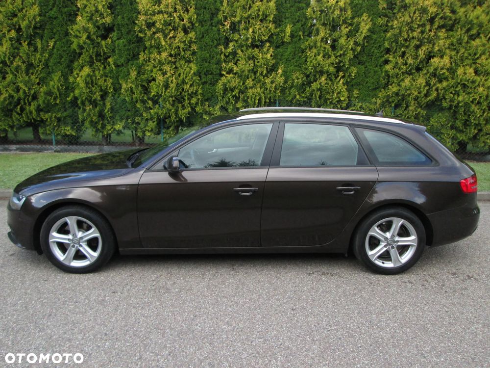 Audi A4 Avant 2.0 TDI DPF Ambition - 9