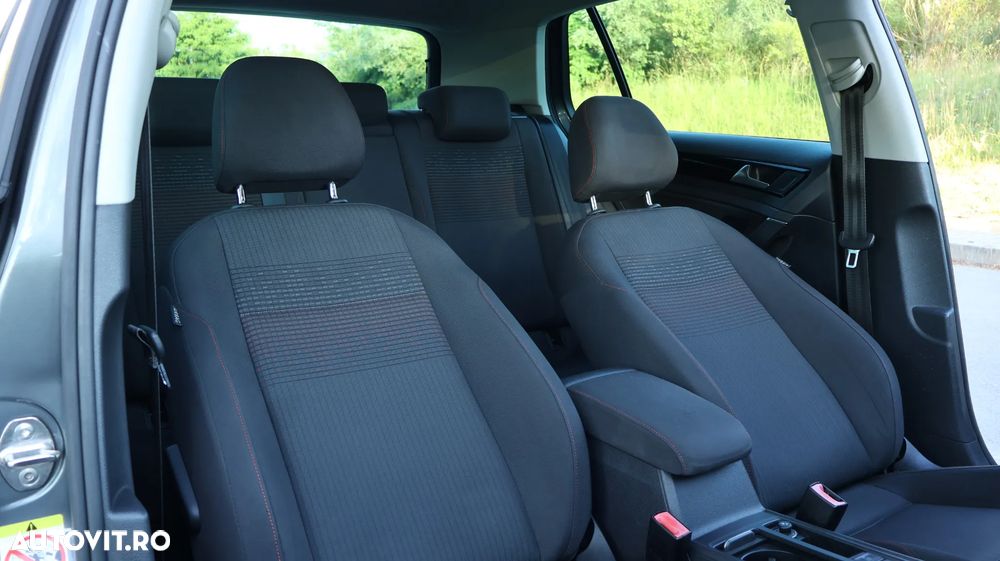 Volkswagen Golf 1.5 TSI ACT DSG Sound - 12