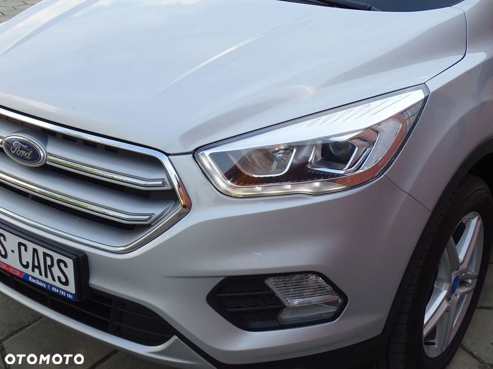 Ford Kuga 2.0 TDCi 4x4 Cool & Connect - 17