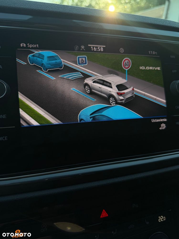 Volkswagen T-Roc 1.5 TSI ACT Premium DSG - 33