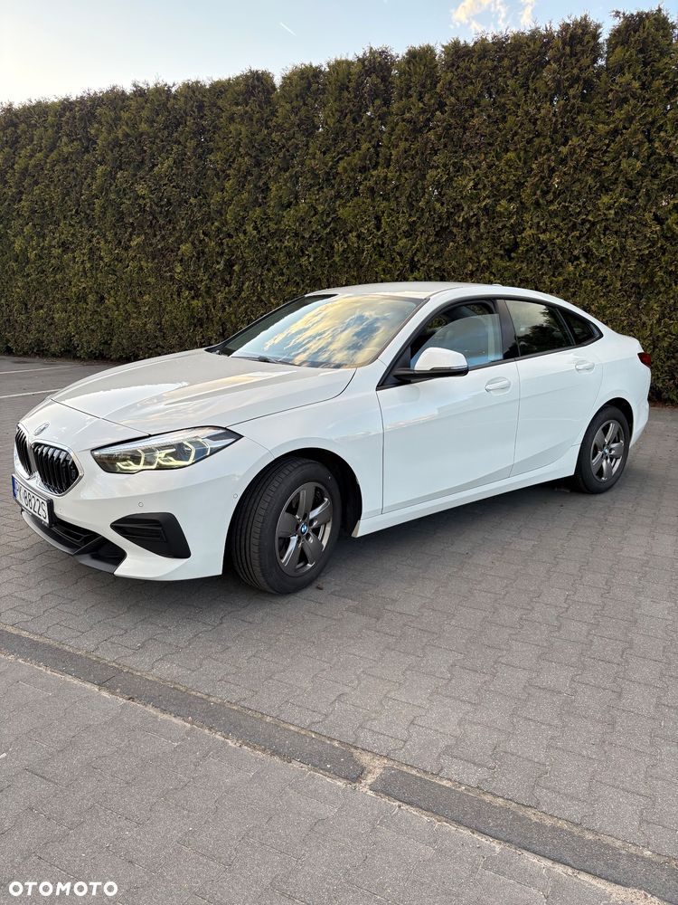 BMW Seria 2 218i - 4