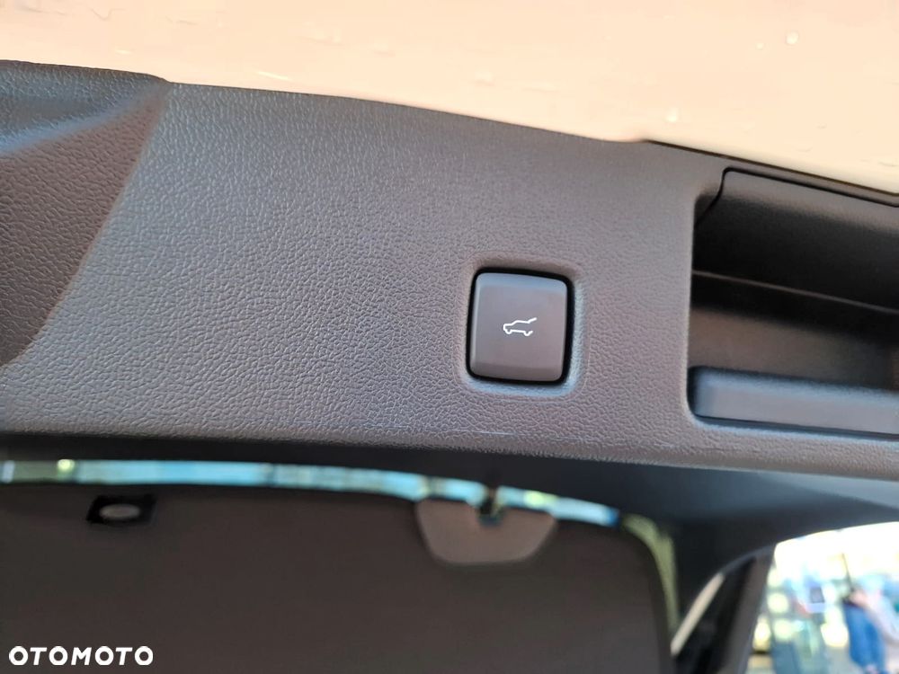 Ford Kuga 2.5 FHEV AWD Sound Edition eCVT - 15