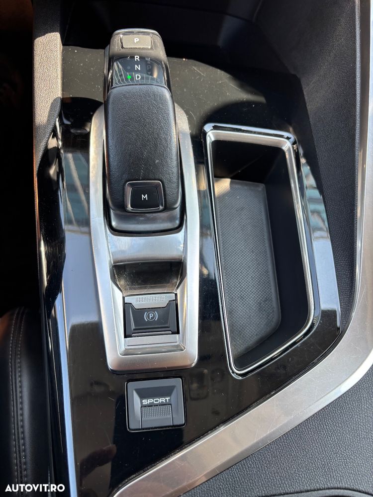 Peugeot 5008 1.6 BlueHDI EAT6 Allure - 13