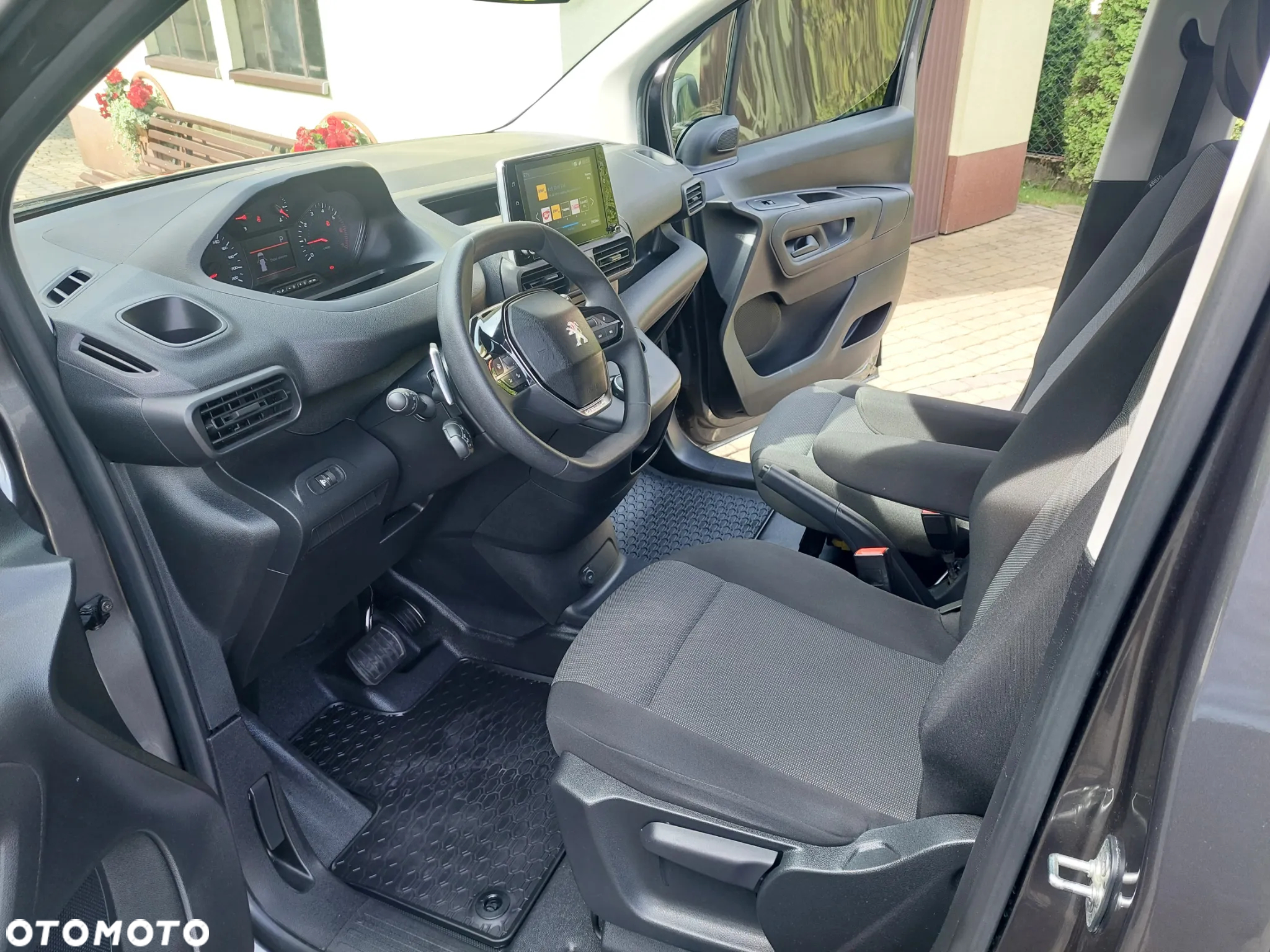 Peugeot Partner 1.5 BlueHDI L2 S&S Pro EAT8 (bryg.) - 5