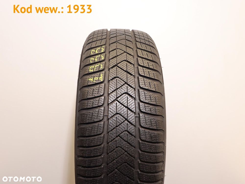 Pirelli SottoZero 3 Winter - 235/55 R18 - 2