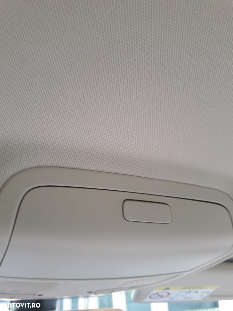 Volkswagen Jetta ver-2-0-tdi-dsg-bluemotion-technologie - 5