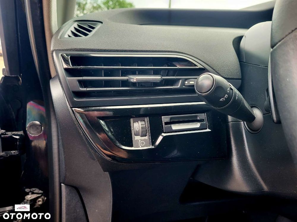 Citroën C4 Grand Picasso - 27