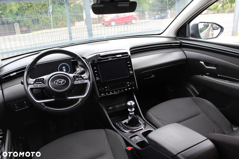 Hyundai Tucson 1.6 T-GDi Executive 2WD - 13
