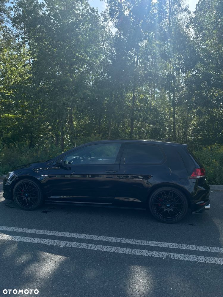 Volkswagen Golf 2.0 GTI - 4