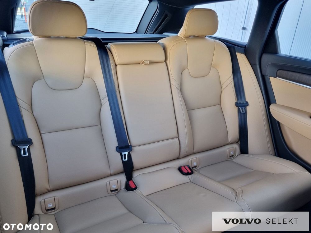 Volvo V90 - 17