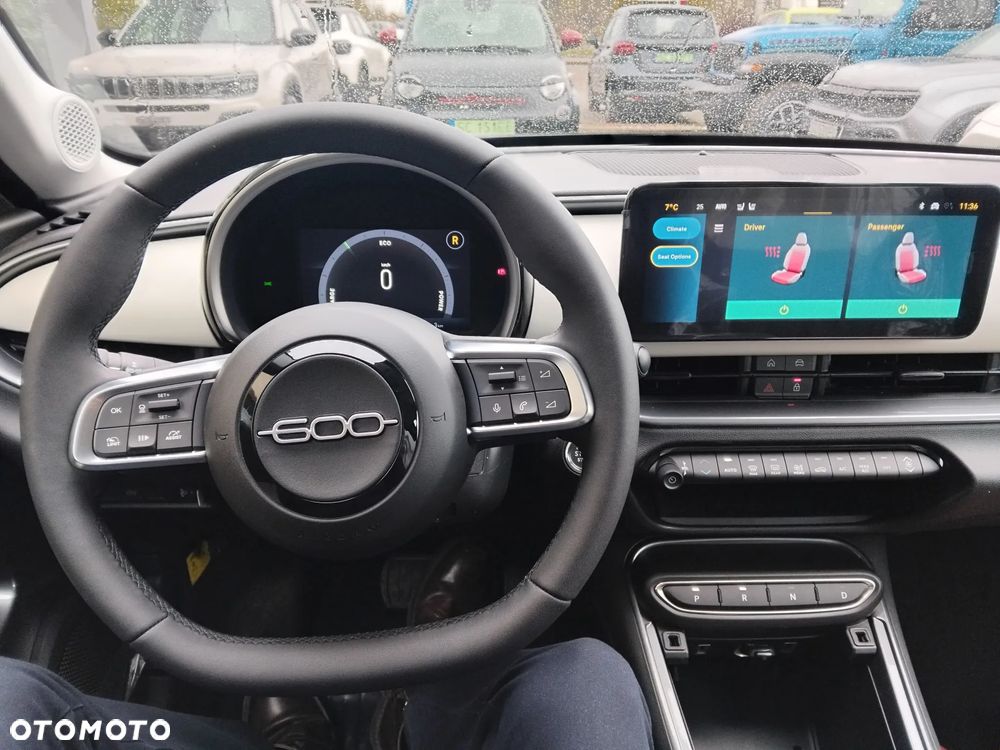 Fiat 600 1.2 Turbo La Prima eDCT - 13