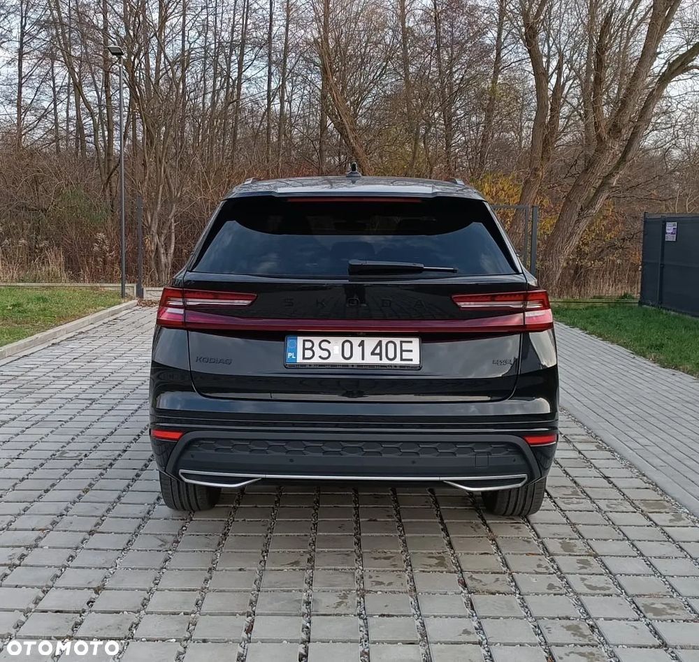 Skoda Kodiaq 2.0 TSI 4x4 Sportline DSG - 4