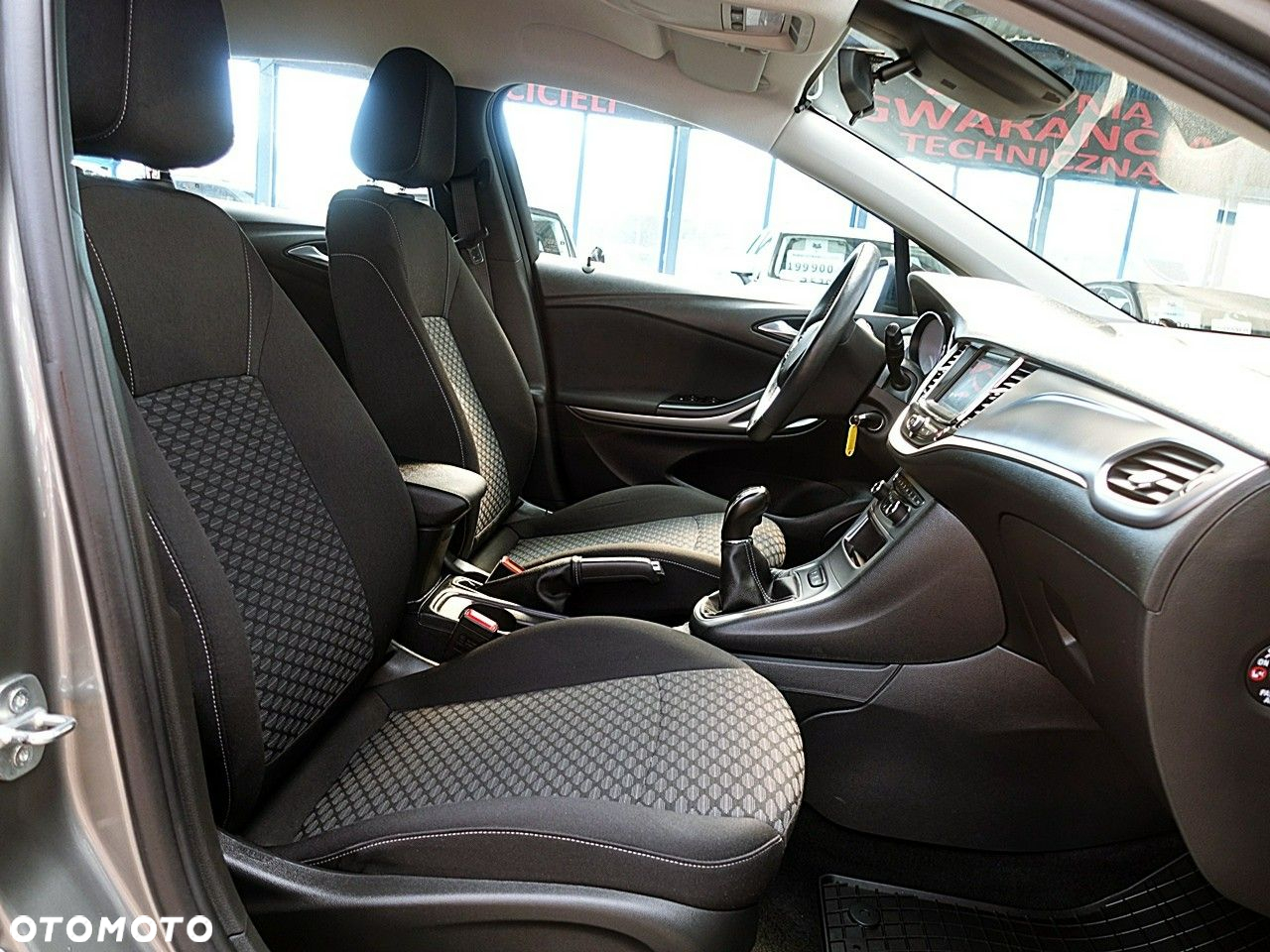 Opel Astra - 11