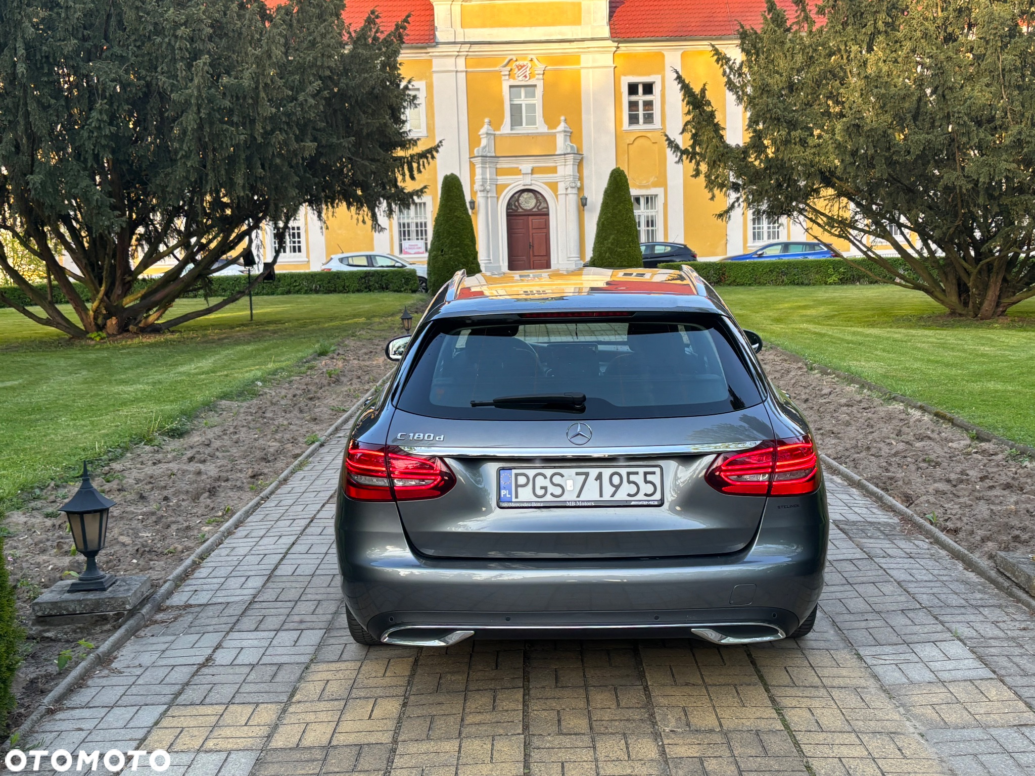Mercedes-Benz Klasa C 180 d 9G-TRONIC - 26