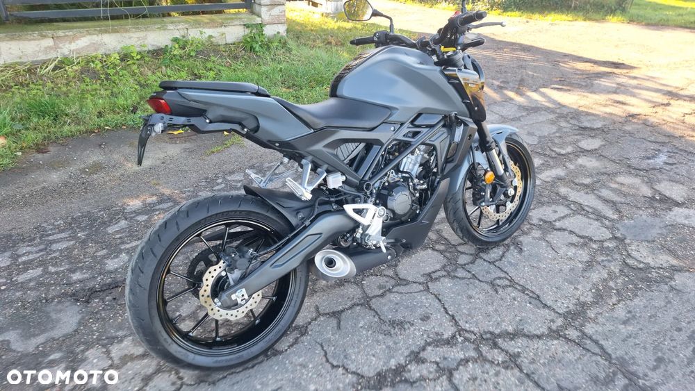 Honda CB - 27