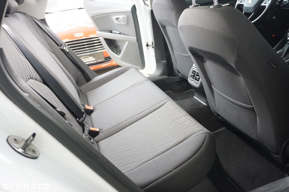 Seat Leon 1.6 TDI DPF Style - 26