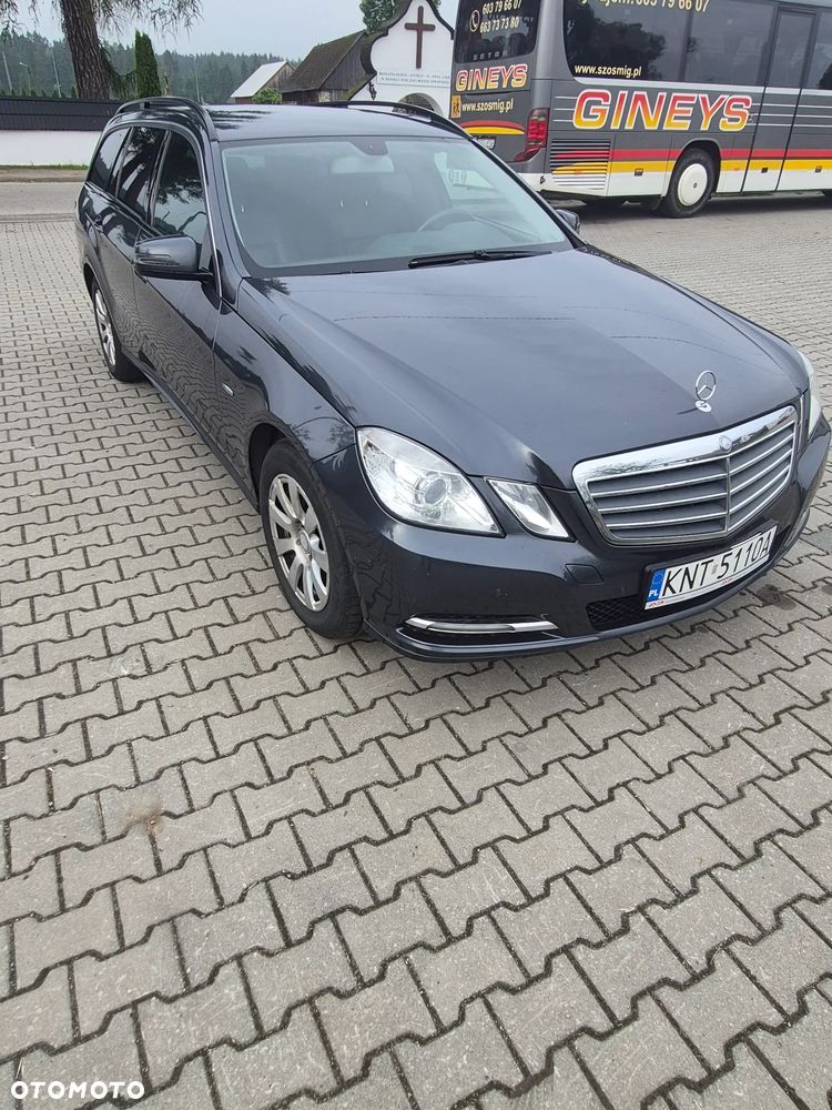 Mercedes-Benz Klasa E 200 CDI DPF BlueEFFICIENCY - 12