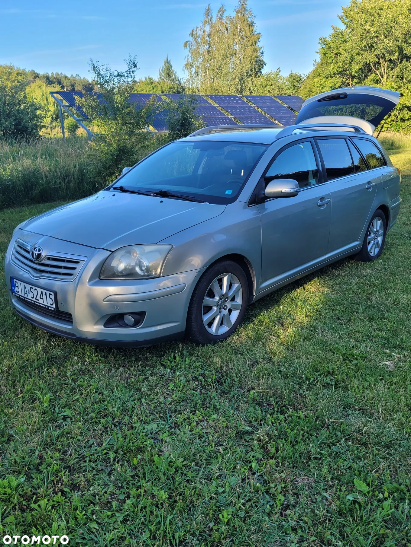 Toyota Avensis 2.0 D-4D Sol Premium - 2