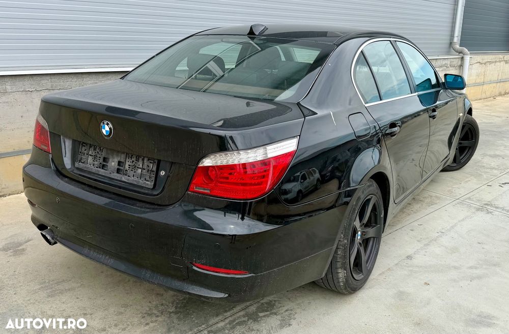 BMW Seria 5 520d Edition Sport - 25