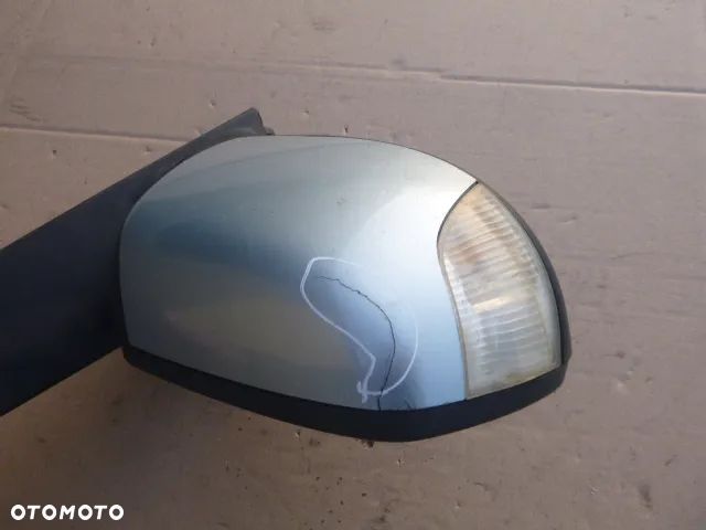 LUSTERKO PRAWE ELEKTRYCZNE FORD FOCUS C-MAX MK1 KOLOR U1 7 PINÓW - 24