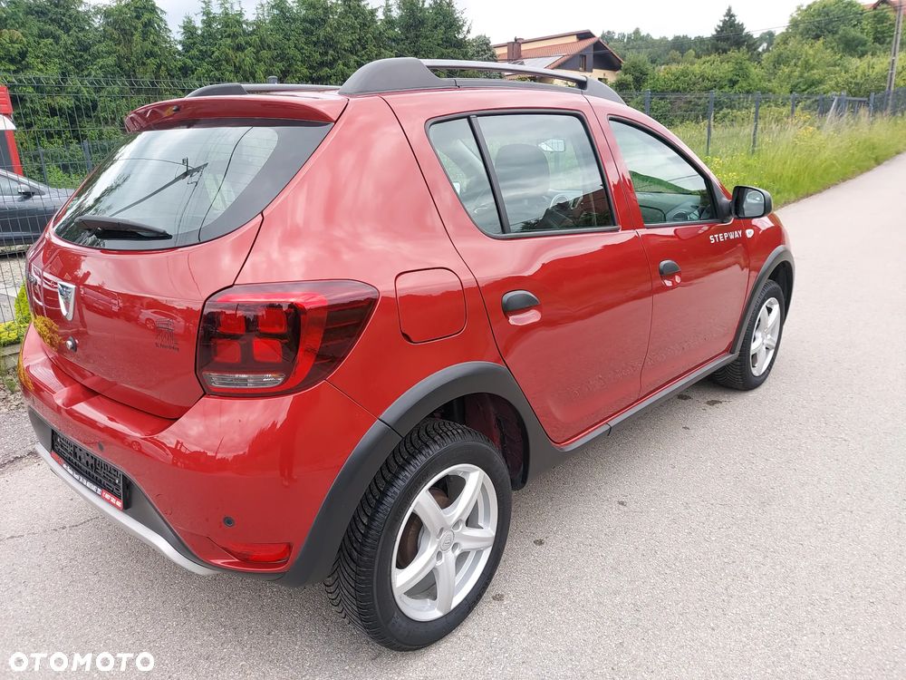 Dacia Sandero Stepway TCe 90 (S&S) Prestige - 9