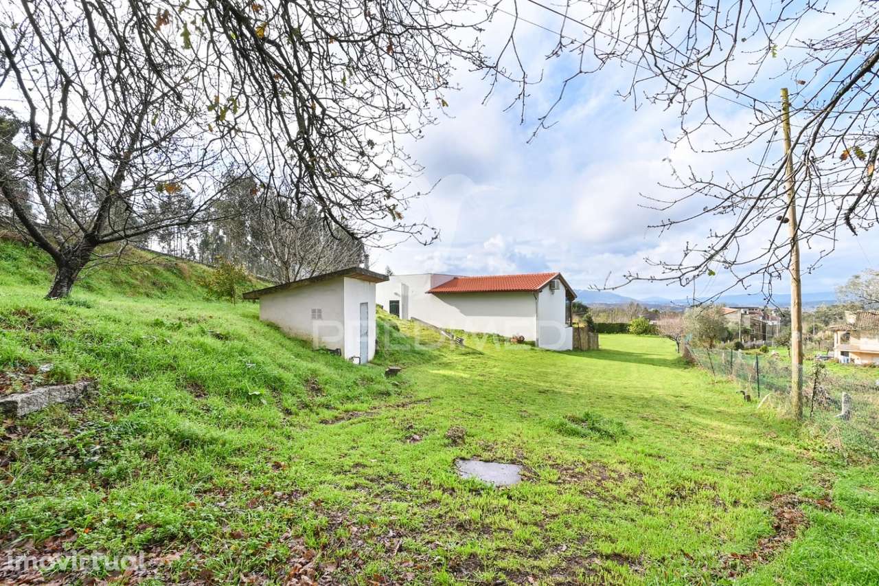 Moradia em Valença - Grande imagem: 2/19