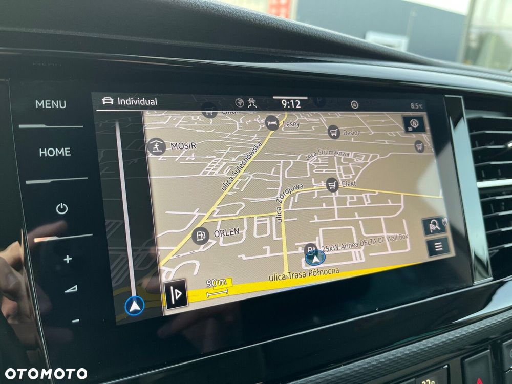 Volkswagen Multivan - 39