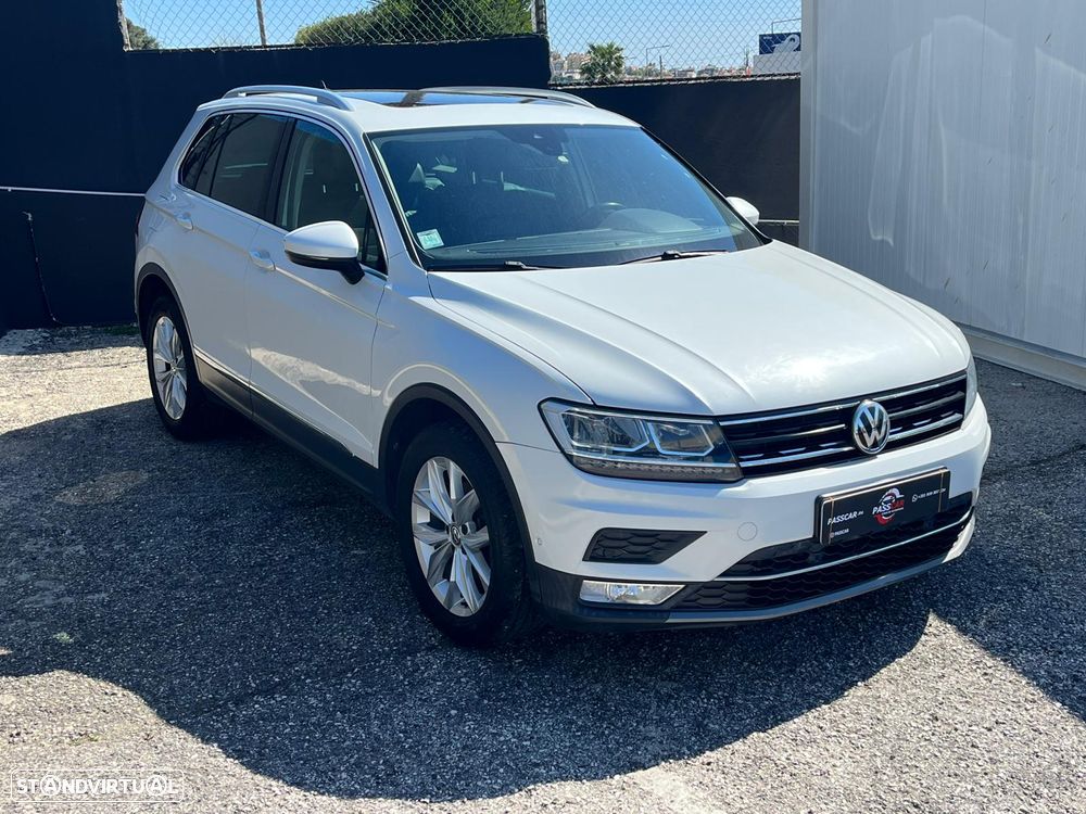VW Tiguan 2.0 TDi Sport BlueMotion 4Motion DSG - 2