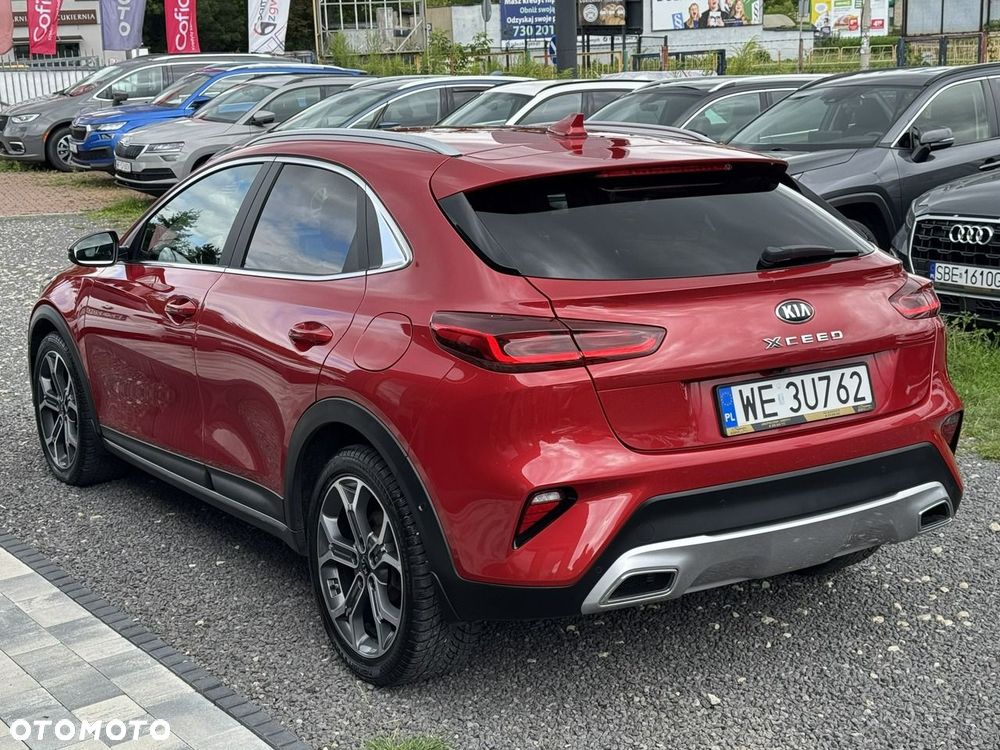 Kia XCeed 1.6 T-GDI Business Line DCT - 6