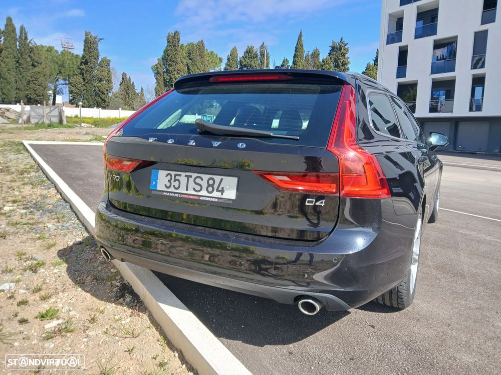 Volvo V90 2.0 D4 Momentum Plus Geartronic - 9