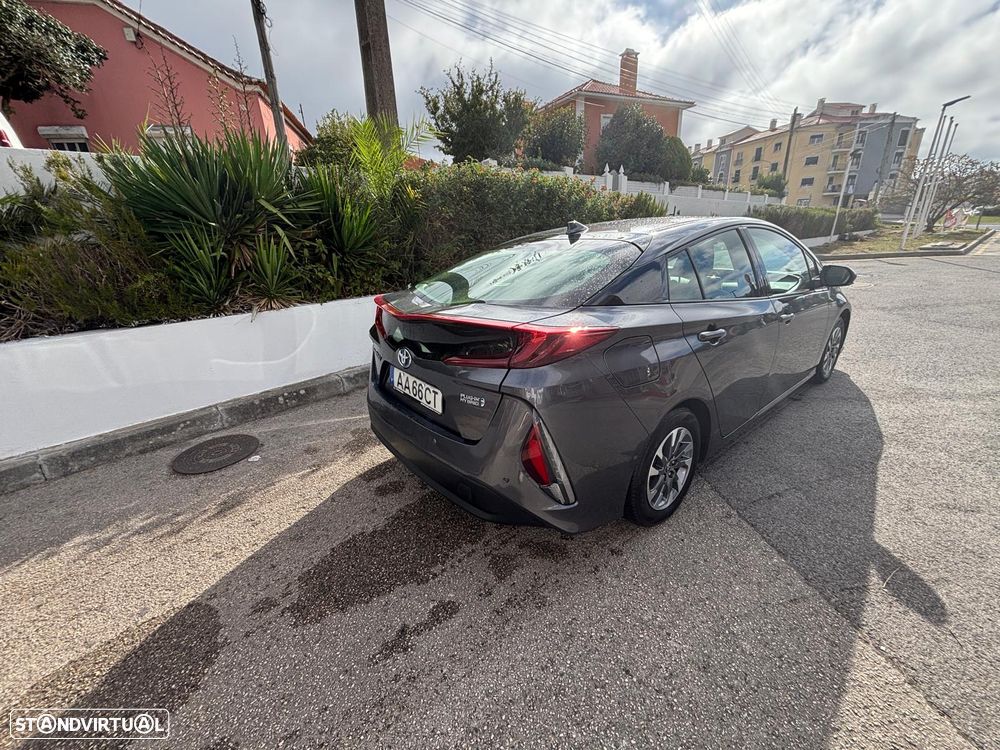 Toyota Prius 1.8 Premium - 4