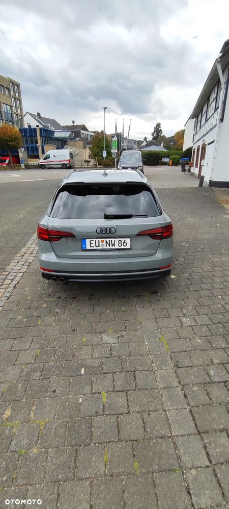 Audi A4 Avant 2.0 TDI sport - 12