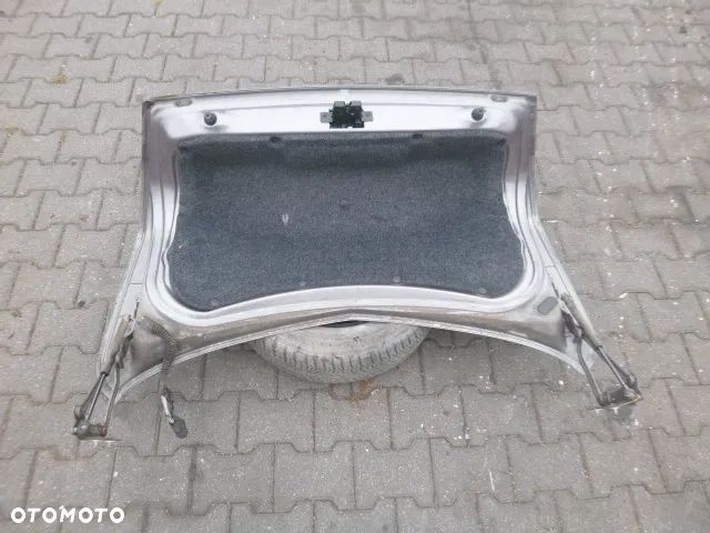KLAPA TYŁ TYLNA RENAULT MEGANE II SEDAN KOMPLETNA 04-10 - 17