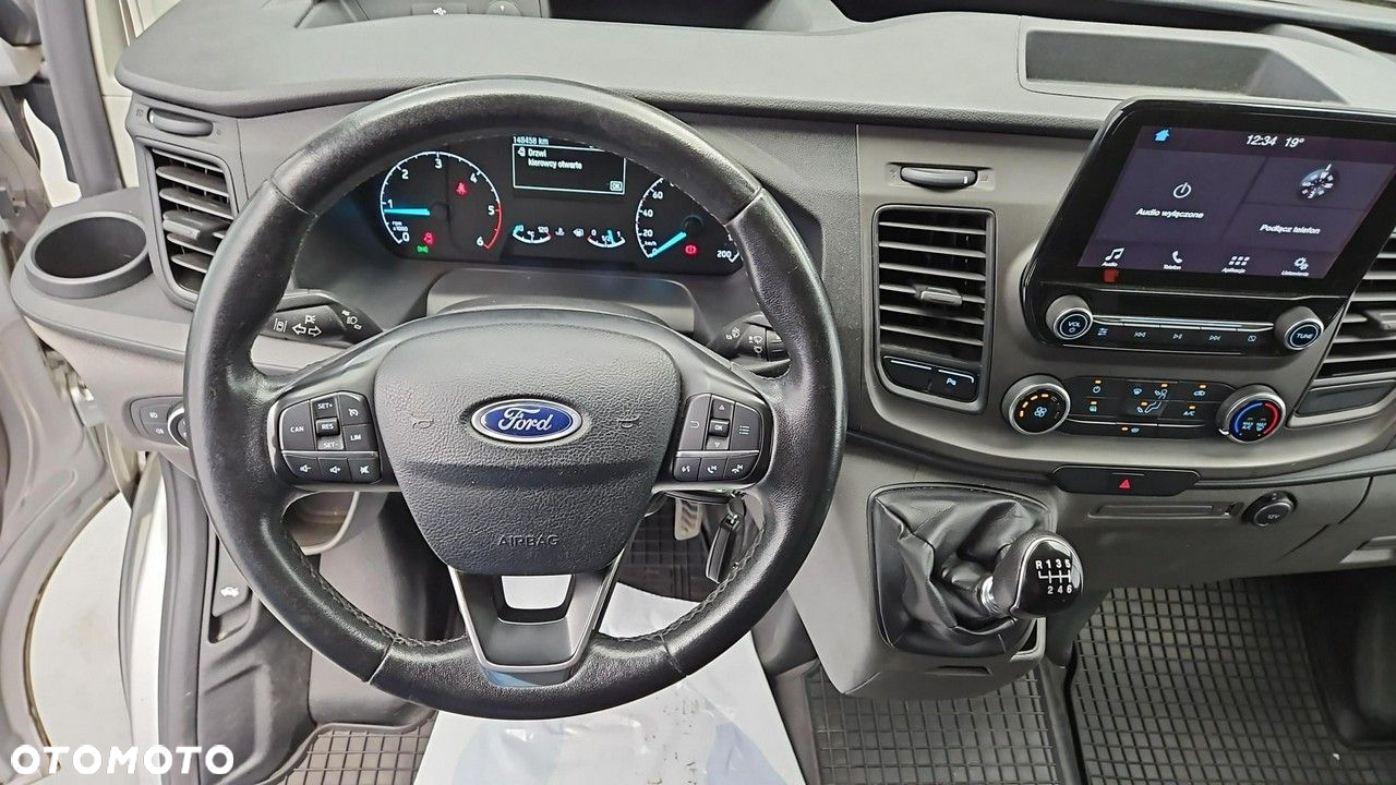 Ford Transit Custom - 13