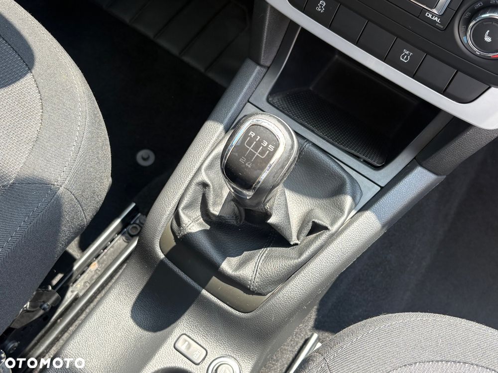 Skoda Yeti 2.0 TDI Active - 17
