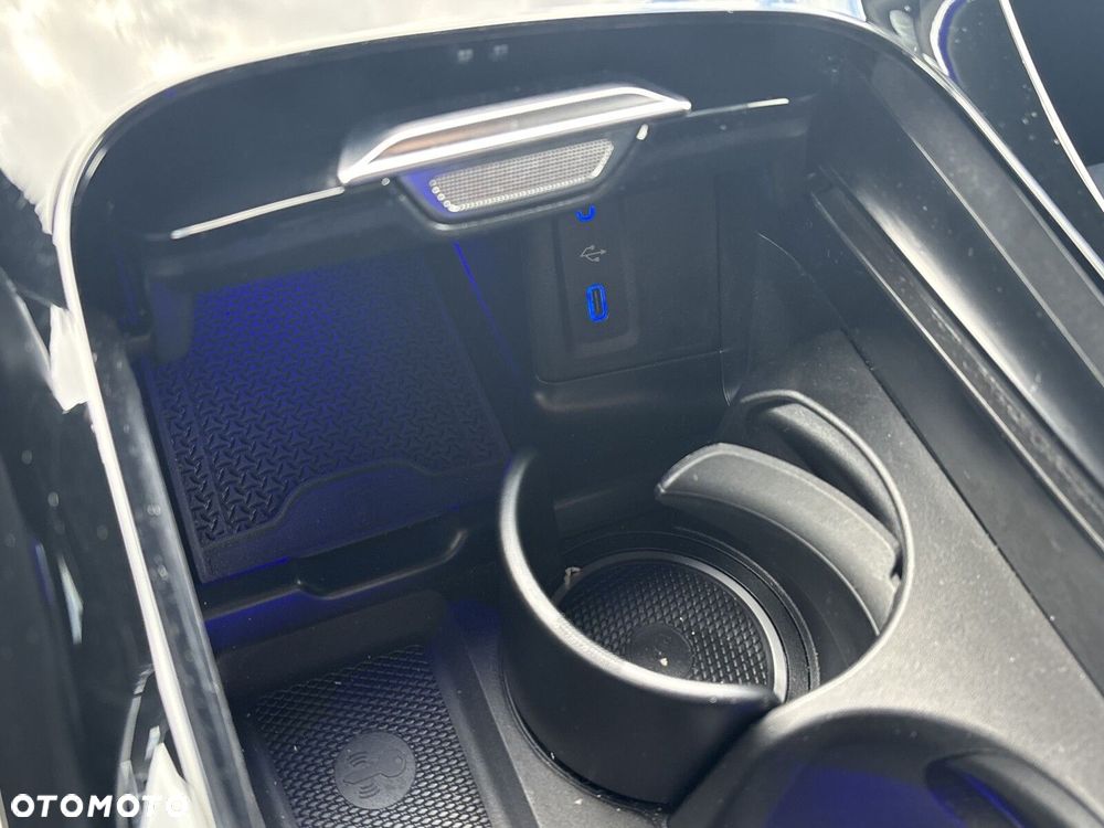 Mercedes-Benz GLC - 28