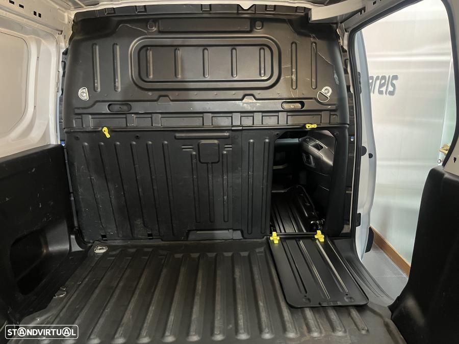 Citroën Berlingo 1.5 BlueHDi Longa (IVA Dedutível) - 11