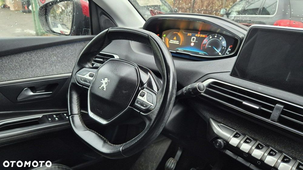 Peugeot 3008 PureTech 130 Stop & Start GPF Allure - 12