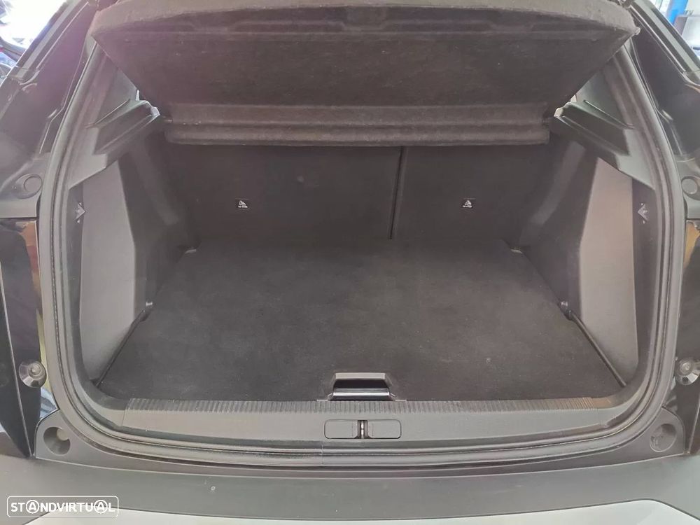 Peugeot 2008 1.2 PureTech Allure Pack — fotografia 6
