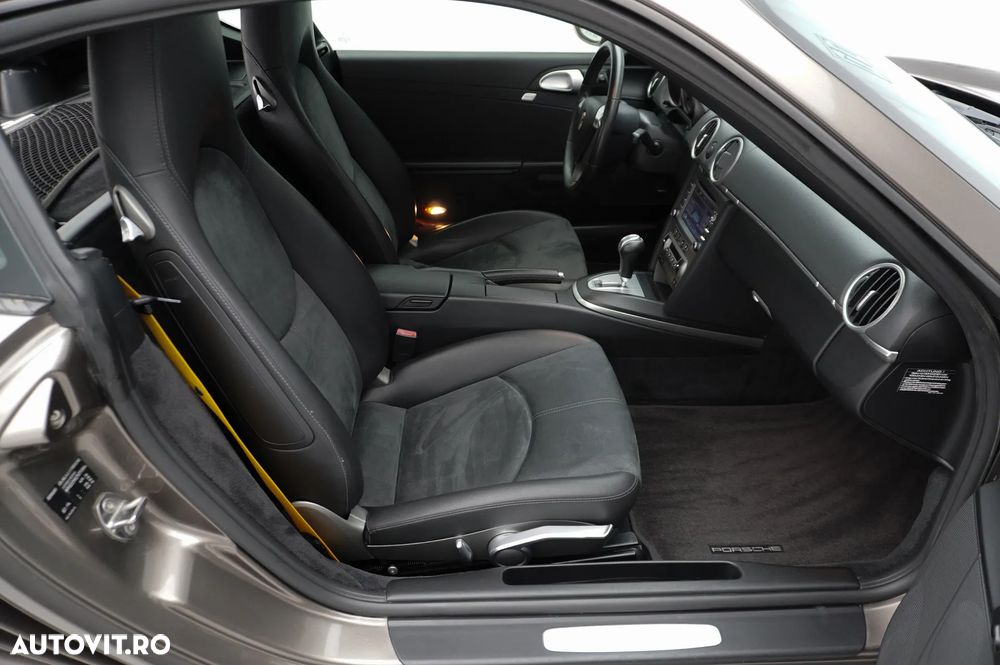 Porsche Cayman - 14
