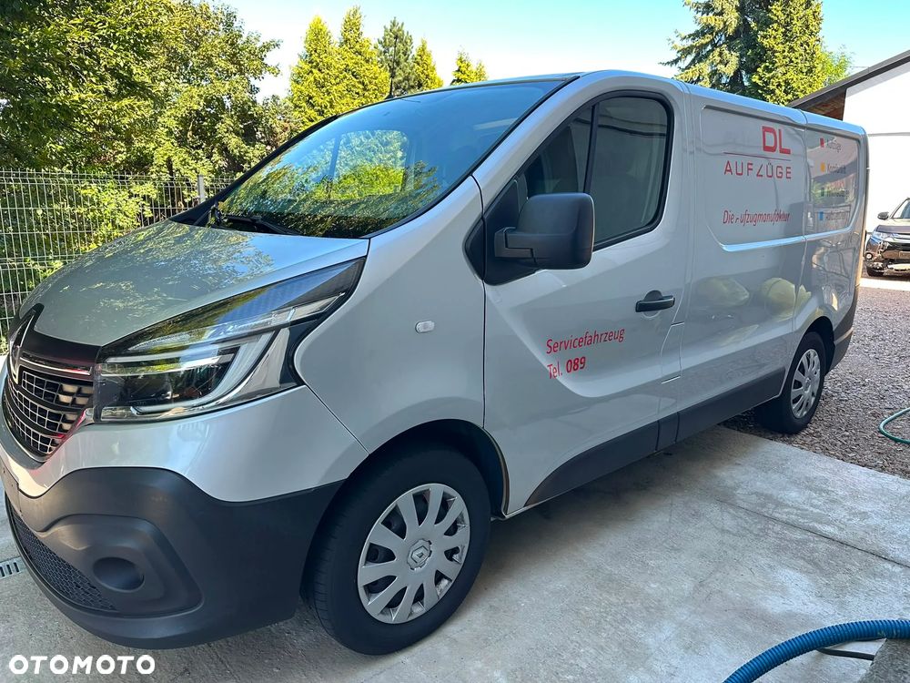 Renault Trafic - 2