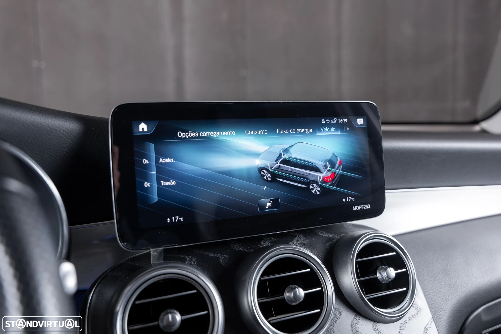Mercedes-Benz GLC 300 de 4Matic - 15
