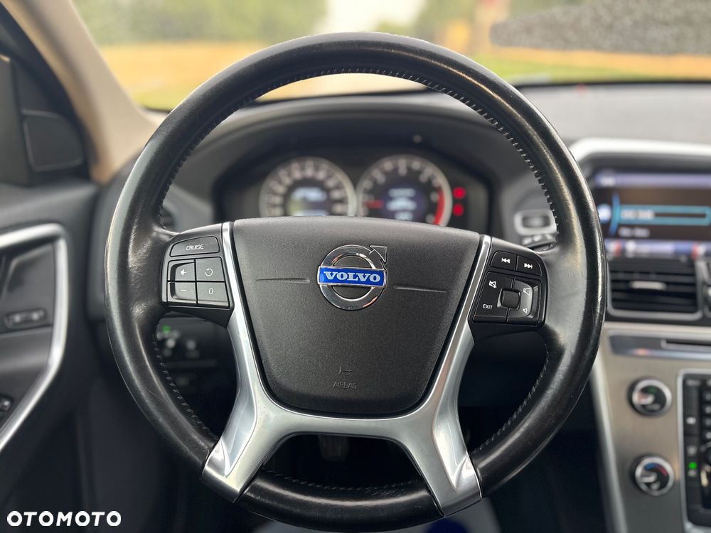 Volvo XC 60 - 14
