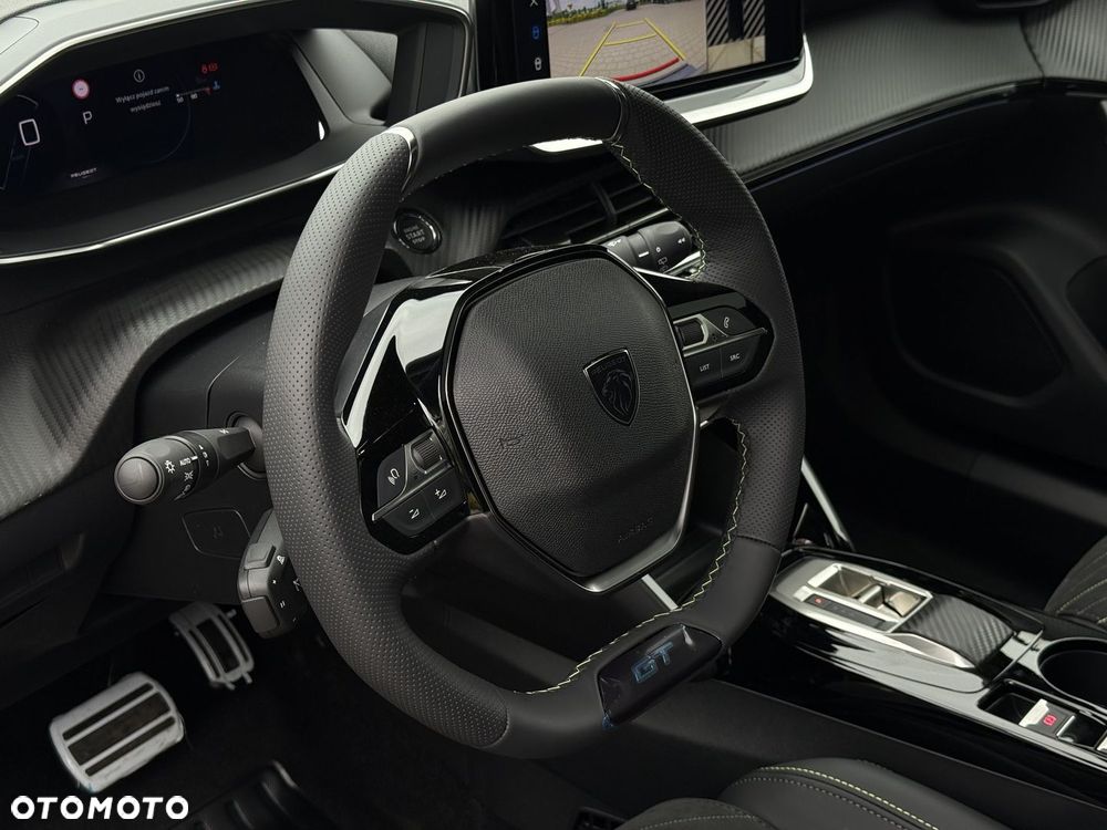 Peugeot 2008 - 11
